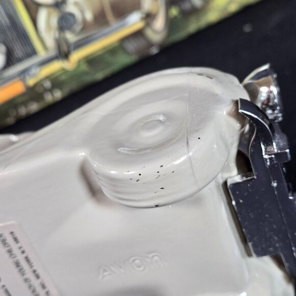 Vtg 70s Avon Bottle Decanter Rolls-Royce Silver Wraith Mostly Full -Display Only - Picture 9 of 13